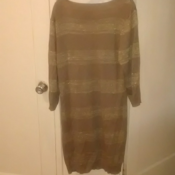 Dress - Picture 4 of 4